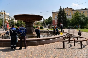 Фото: В Кемерове расконсервировали фонтан у театра драмы 3