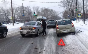Полицейские попросили откликнуться очевидцев ДТП с двумя автомобилями в Новокузнецке