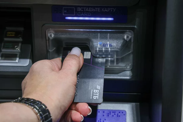 ВТБ увеличил покрытие банкоматной сети почти на 20%