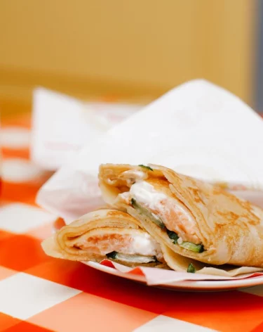 Диетолог назвала самые вредные начинки для блинов