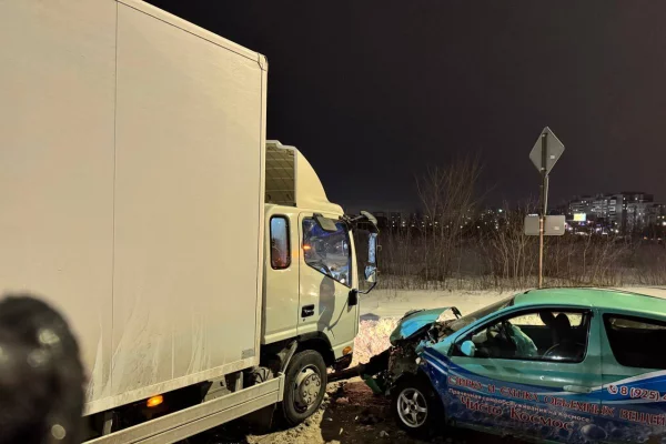 Четыре ребёнка пострадали в ДТП в Омске