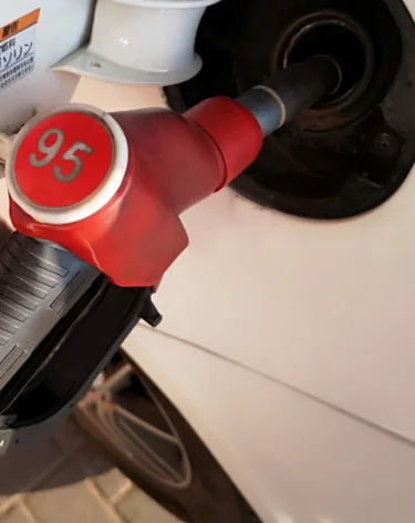 Нетрезвый новокузнечанин устроил конфликт на АЗС из-за курения