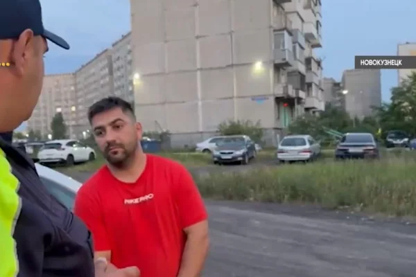 В Новокузнецке жена сдала инспекторам ГАИ пьяного мужа, севшего за руль