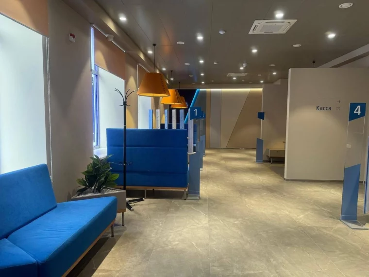 Фото: В Мариинске технологичный офис ВТБ сменил прописку 7