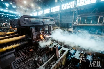 Фото: Ростехнадзор приостановил эксплуатацию неисправного оборудования на заводе в Новокузнецке, где погибли рабочие 1
