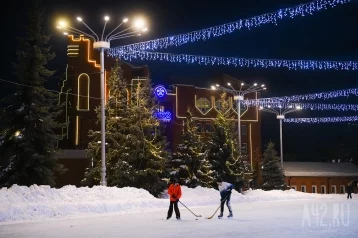 Фото: Более 600 спортивных площадок работают в новогодние выходные в Кузбассе 1