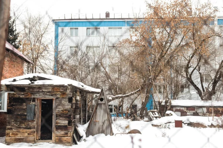 Фото: Деревня в городе: контрасты зоны реновации в Кемерове 27