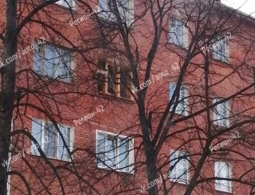 Фото: В Кемерове почти одновременно загорелись два общежития 2