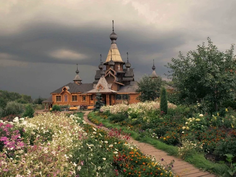 Фото: официальный сайт храма Иоанна Воина на Зыряновке, город Новокузнецк