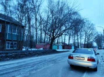 Фото: Кузбассовец ездил на авто с поддельными номерами, его поймала ГИБДД 1