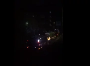 Фото: В Кемерове при пожаре в пятиэтажке спасли 16 человек 1