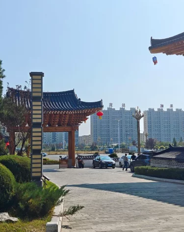 Деловые маршруты 2025: от китайских выставок до тюменских штаб-квартир