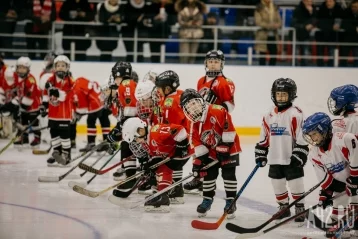 Фото: Семилетние хоккеисты из Кемерова взяли серебро на домашнем турнире 7