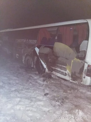 Фото: Стало известно о состоянии пострадавших в ДТП с вахтовым автобусом в Кузбассе 1