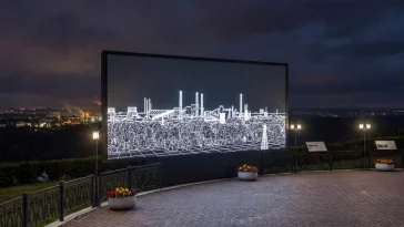 Фото: 12 площадок, световой 3D-маппинг и рейв в ангаре: гид по фестивалю медиаискусства «Пелена» 2