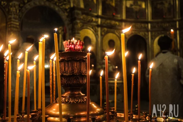 Жителей Новокузнецка развезут по домам после ночной пасхальной службы