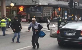 Обнародованы фотографии террориста, въехавшего в толпу в центре Стокгольма