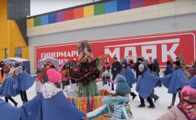 «Замечательный праздник»: как в Кемерове прошла Масленица от торгового квартала «Добрый город»