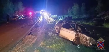 Фото: Пять человек погибли при столкновении трёх автомобилей под Волгоградом 1