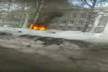 Фото: Стали известны подробности ЧП со сгоревшим в Кемерове автомобилем 1