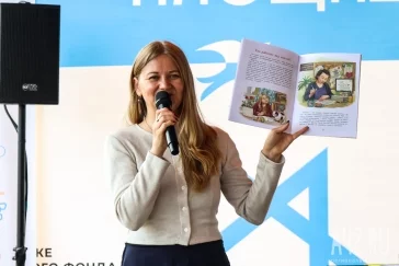 Фото: Яна Вагнер, Шамиль Идиатуллин и казаки: афиша книжного мегафестиваля в Кемерове 3