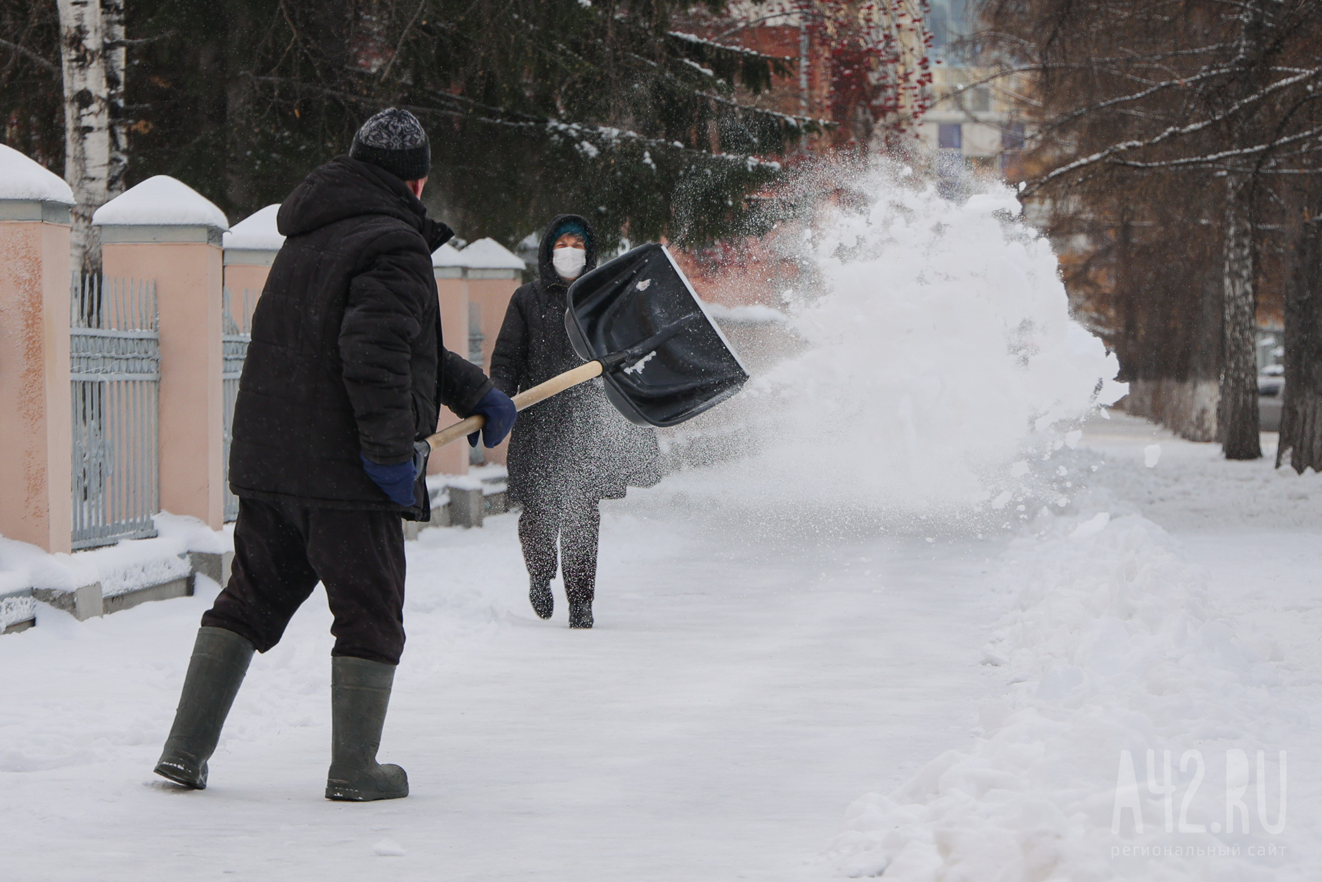 Губернатор Кузбасса прокомментировал жалобы жителей Берёзовского на заваленные снегом улицы