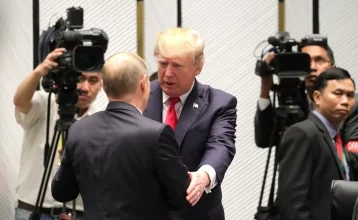 Фото: Дональд Трамп рассказал, о чём поговорит с Владимиром Путиным 1