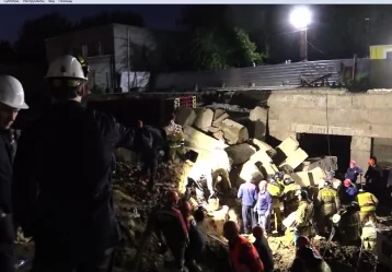 Фото: В Новосибирске завершён разбор завалов после обрушения стены 1