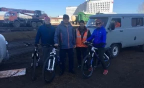 Губернатор Кузбасса вместе с мэром Кемерова совершили велосипедную прогулку по городу 
