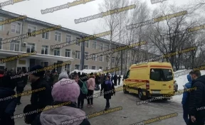 Из кемеровского техникума эвакуировали сотрудников и студентов