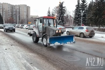 Фото: В Кемерове проверят, насколько быстро и качественно очищают дороги от снега 1