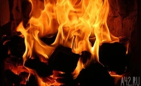 Мэр Прошунин: в Сочи продолжается ликвидация пожара на нефтебазе