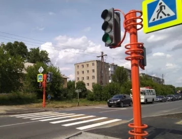 Фото: В Кемерове на Кузнецком проспекте начал работать новый светофор 1