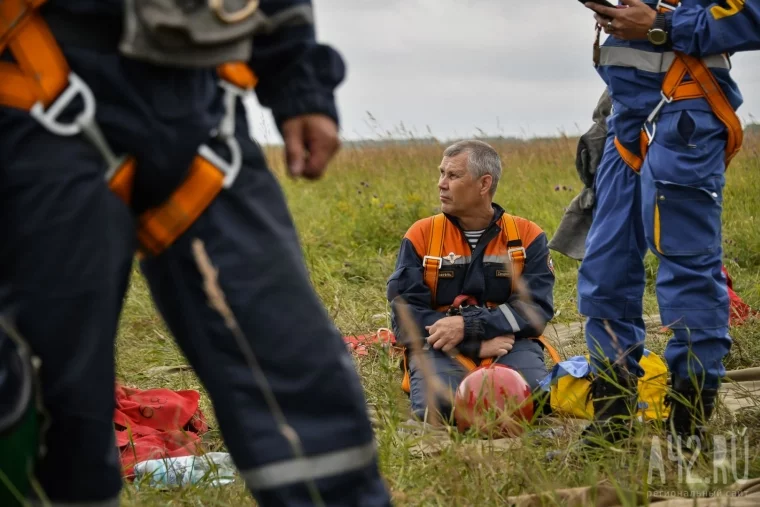 Фото: Мне бы в небо: как прошла воздушная тренировка спасателей 39