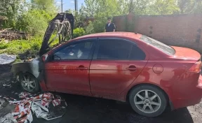 Кемеровчанин поджёг автомобиль соседки после драки с её мужем