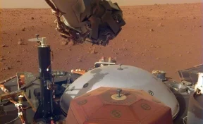 Зонд InSight прислал на Землю первое селфи с Марса