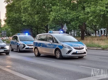 Фото: Немецкий спецназ во время поиска преступников ошибся и взял штурмом не ту квартиру: хозяин получил ранение 1