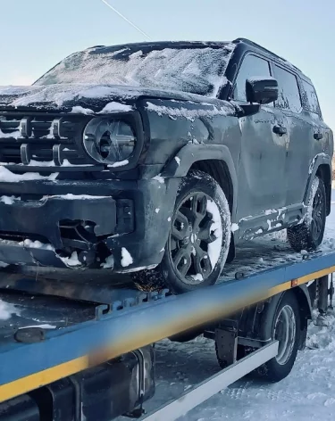 Приставы арестовали машину кузбассовца за долг по алиментам