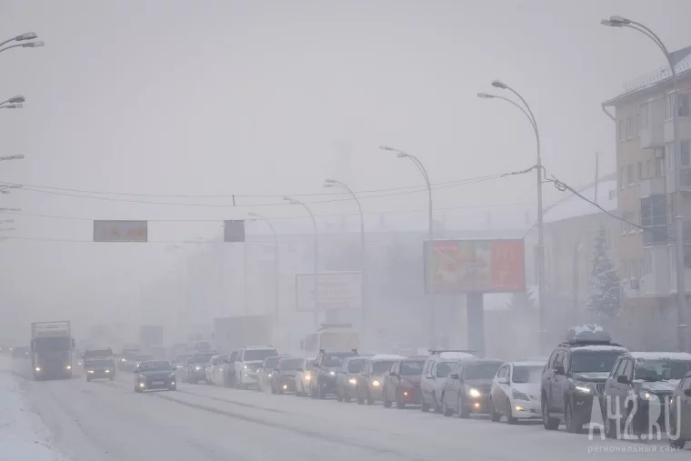 Фото: Предновогодняя суета в -35: как Кемерово проводит последние выходные 2020 года 28