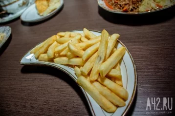 Фото: Врач-терапевт назвала вредные в жару продукты 1