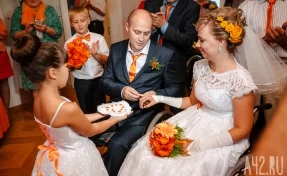 Губернатор Ульяновской области поддерживает замену слова «брак» сочетанием «семейный союз»
