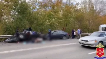 Фото: В массовом ДТП на Тухачевского в Кемерове погибли трое 1