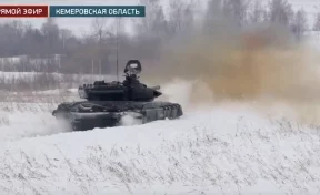 В Кузбассе мотострелки уничтожили танки и живую силу «противника»