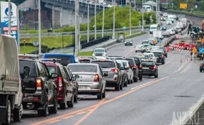 Автомобильное движение по Кузбасскому мосту в Кемерове сократят до одной полосы