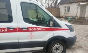 Под Красноярском задержали мужчину, который порезал колёса машине скорой помощи и угожал медикам