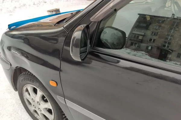 10-летний ребёнок и подросток угнали машину и бросили её в сугробе под Новокузнецком