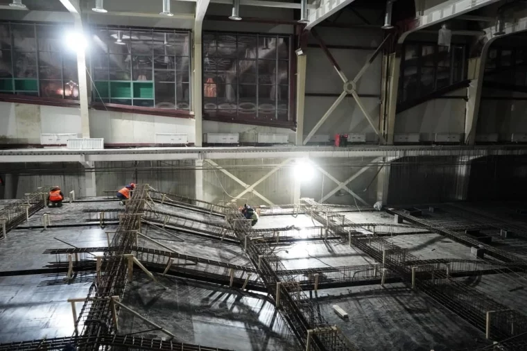 Фото: Сергей Цивилёв проверил ход строительства «Кузбасс-Арены» и назвал сроки сдачи спорткомплекса 2