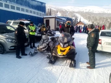 Фото: В Кузбассе проверят владельцев снегоходов 1