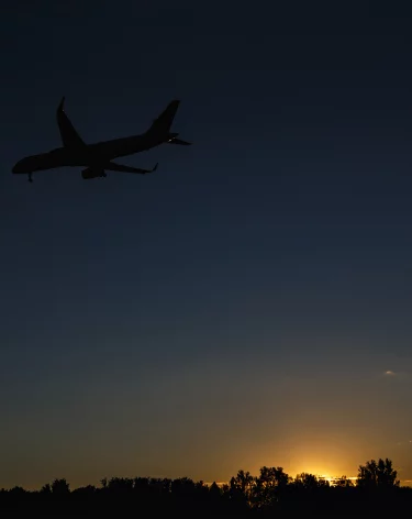 Белый дом сообщил о возвращении самолёта Трампа после вылета в Давос из-за неисправности