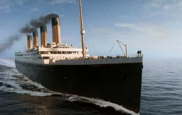 Фото: На аукционе продан единственный плакат с рекламой рейса «Титаника» из Нью-Йорка 1